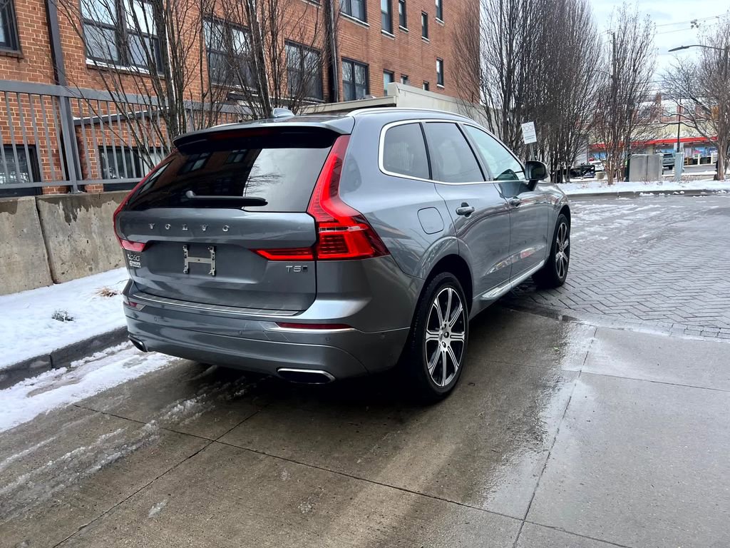 Used 2021 Volvo XC60 T5 Inscription w/ Advanced Package image 5