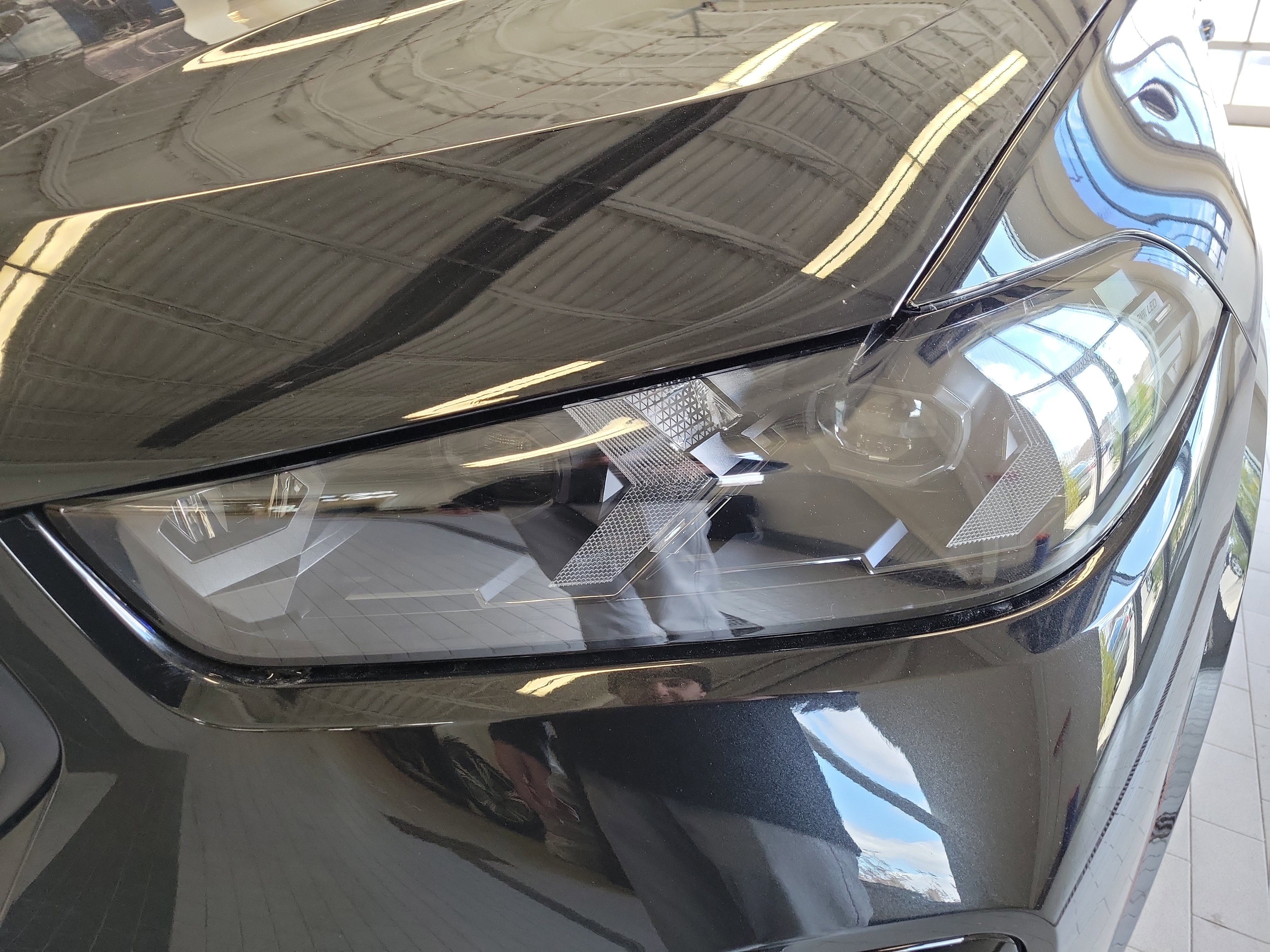 Used 2024 BMW X5 M Competition w/ Executive Package image 9