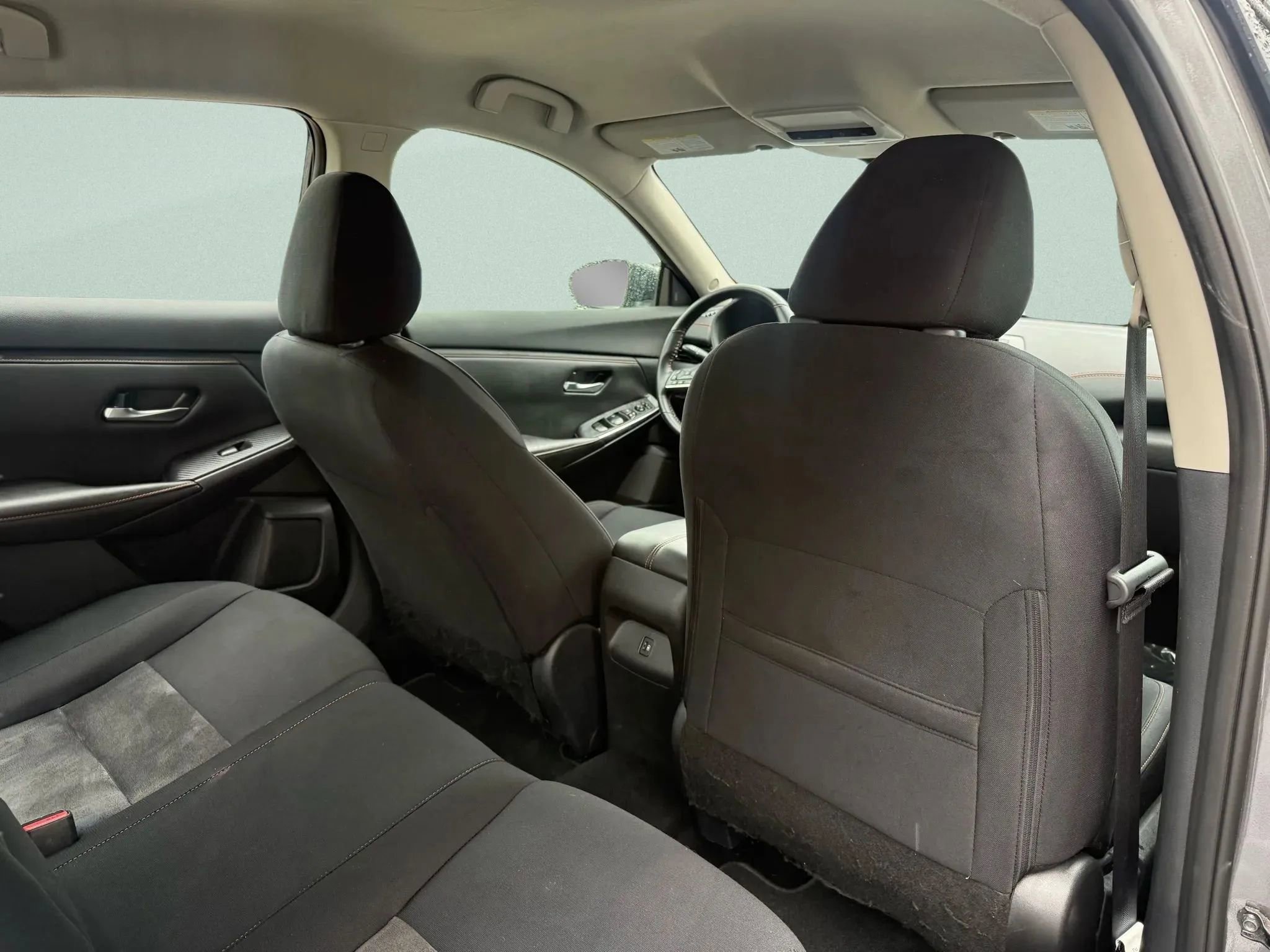 Used 2023 Nissan Sentra SR w/ Electronics Package image 17