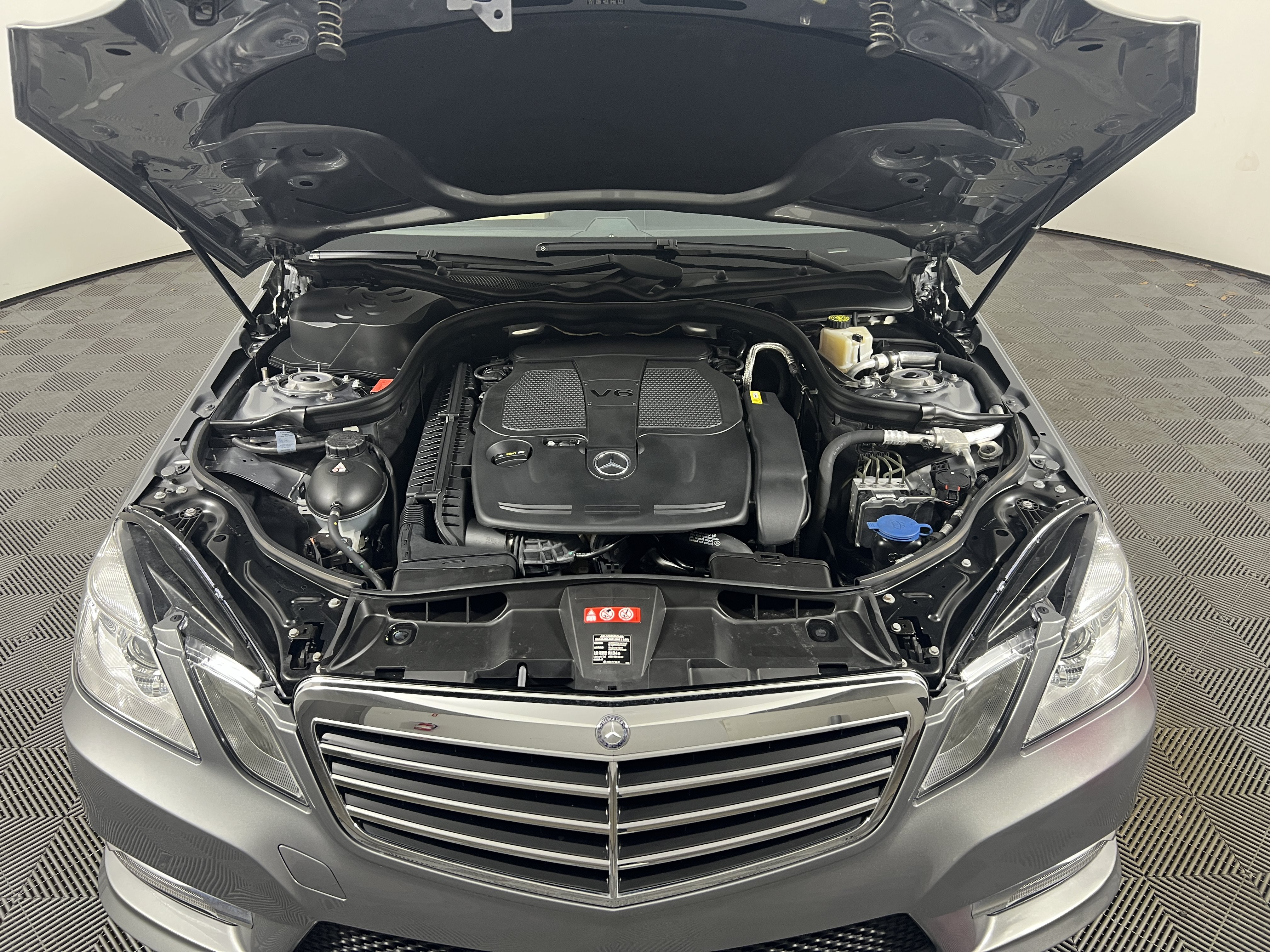 Used 2012 Mercedes-Benz E 350 Sedan image 20