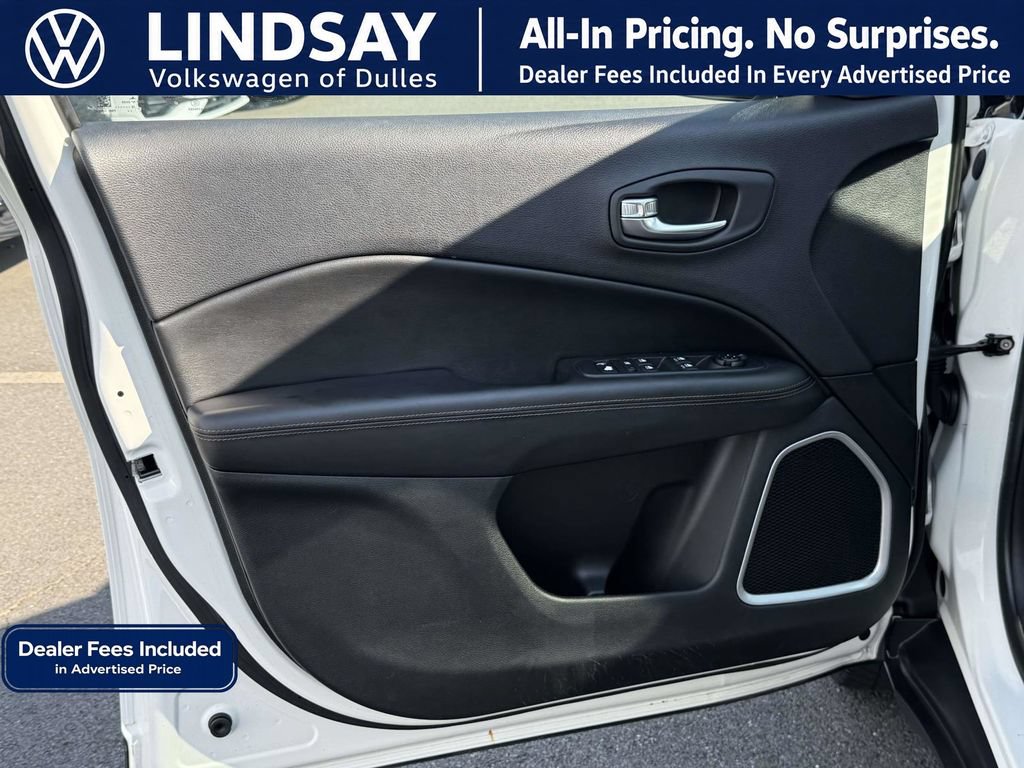 Used 2019 Jeep Compass Limited AWD/4WD image 7