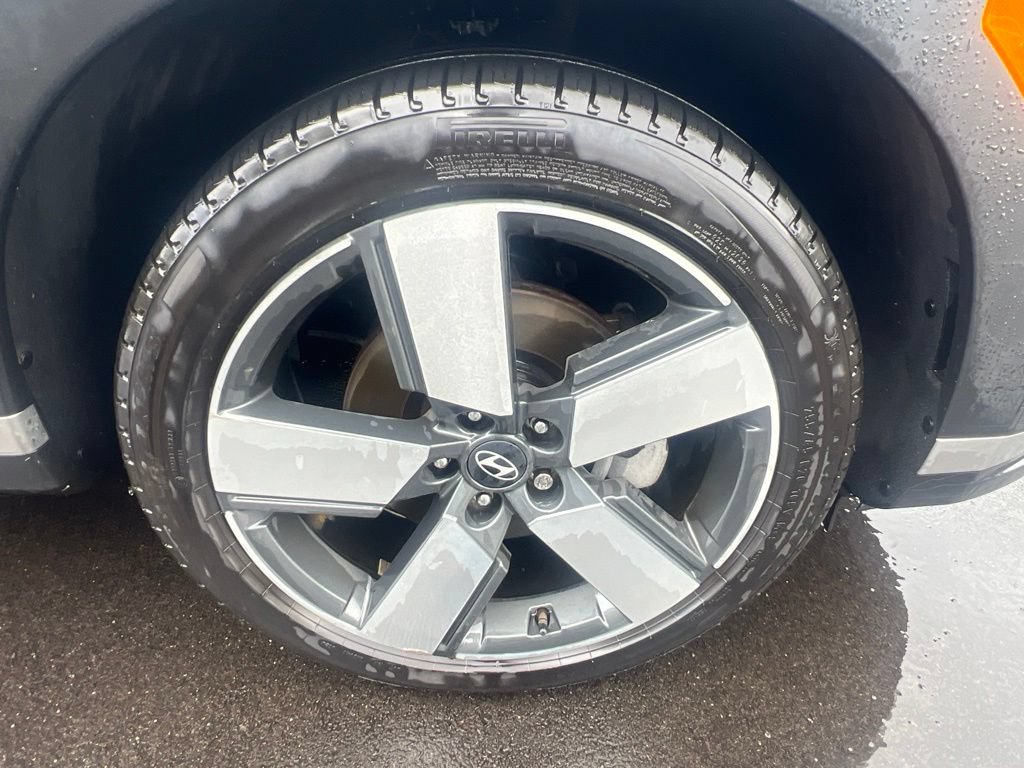 Certified 2024 Hyundai Santa Fe Limited AWD/4WD image 8