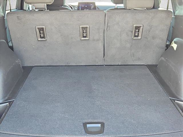 Used 2025 Chevrolet Blazer LT FWD image 6