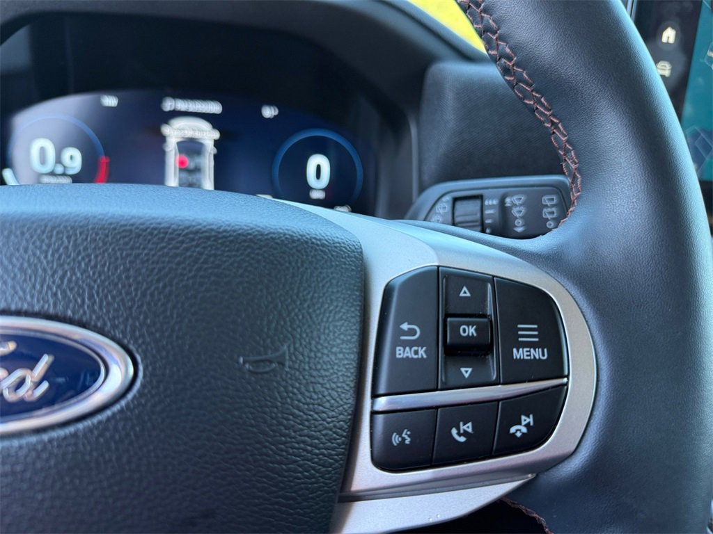 Used 2025 Ford Explorer Active w/ Active Comfort Package image 20