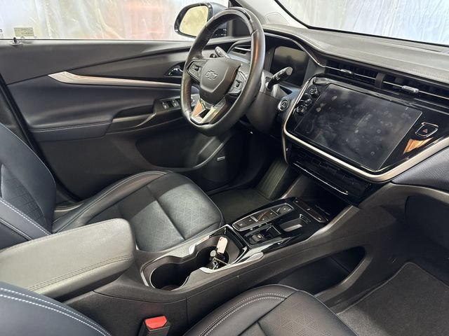 Certified 2023 Chevrolet Bolt EUV Premier w/ Sun & Sound Package FWD image 30