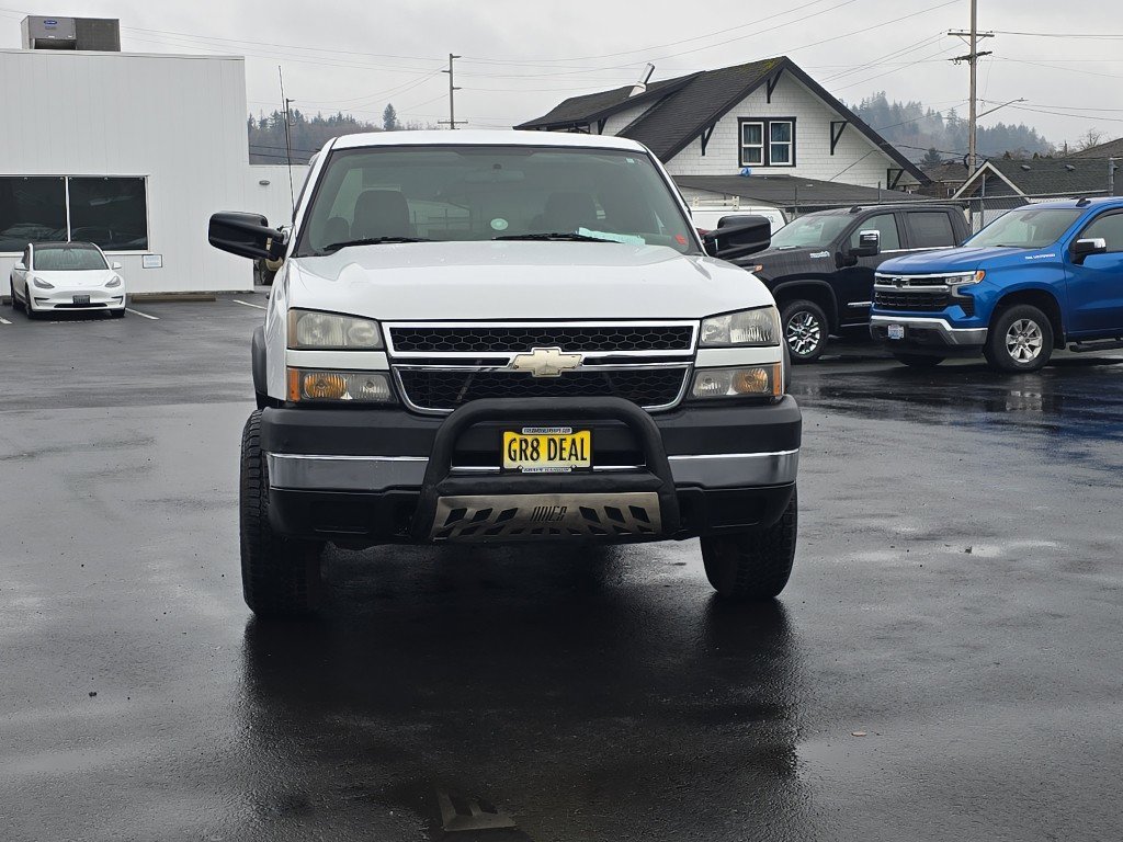 Used 2006 Chevrolet Silverado 2500 W/T image 3