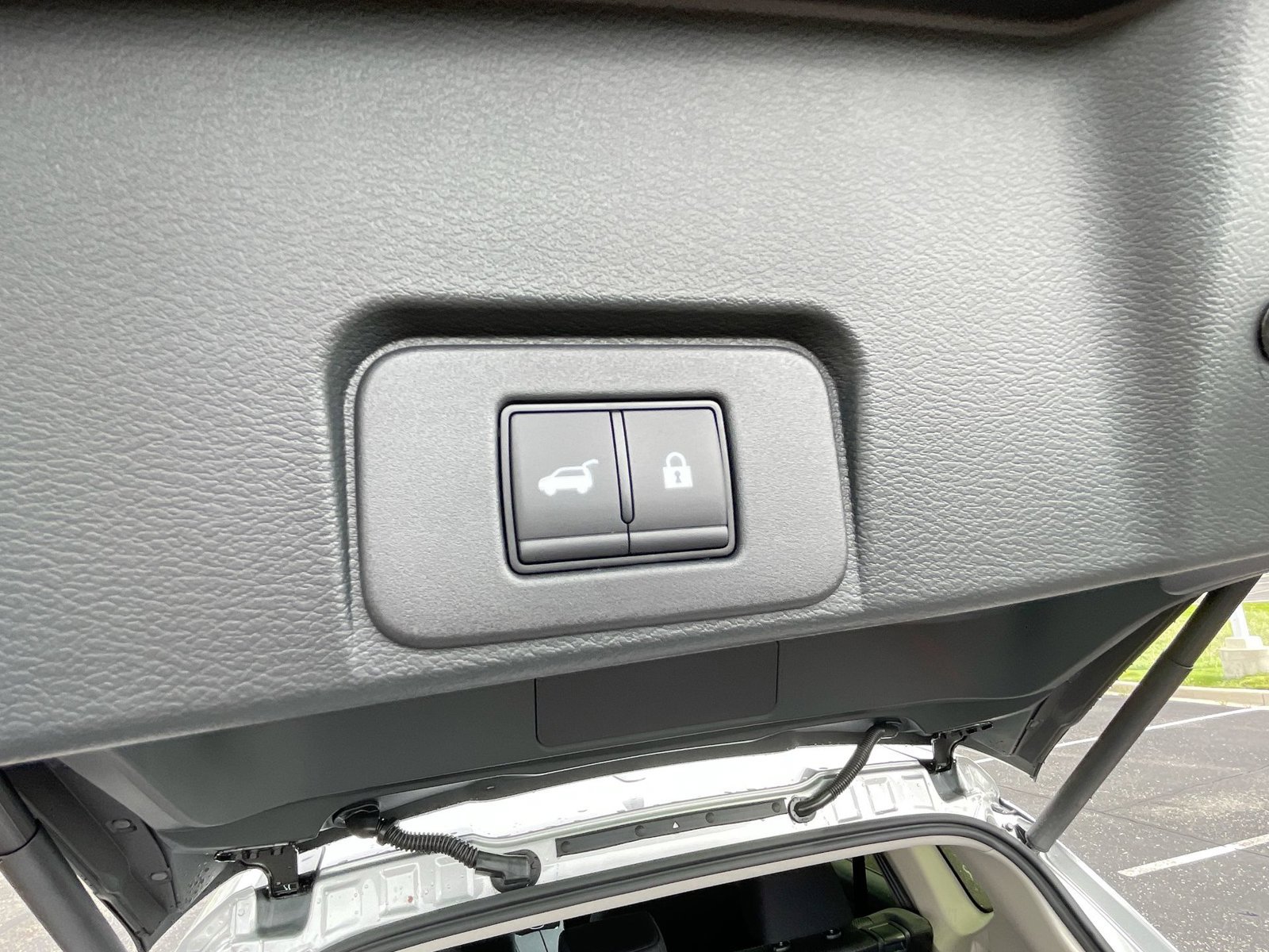 Used 2024 Nissan Rogue SV AWD/4WD image 38