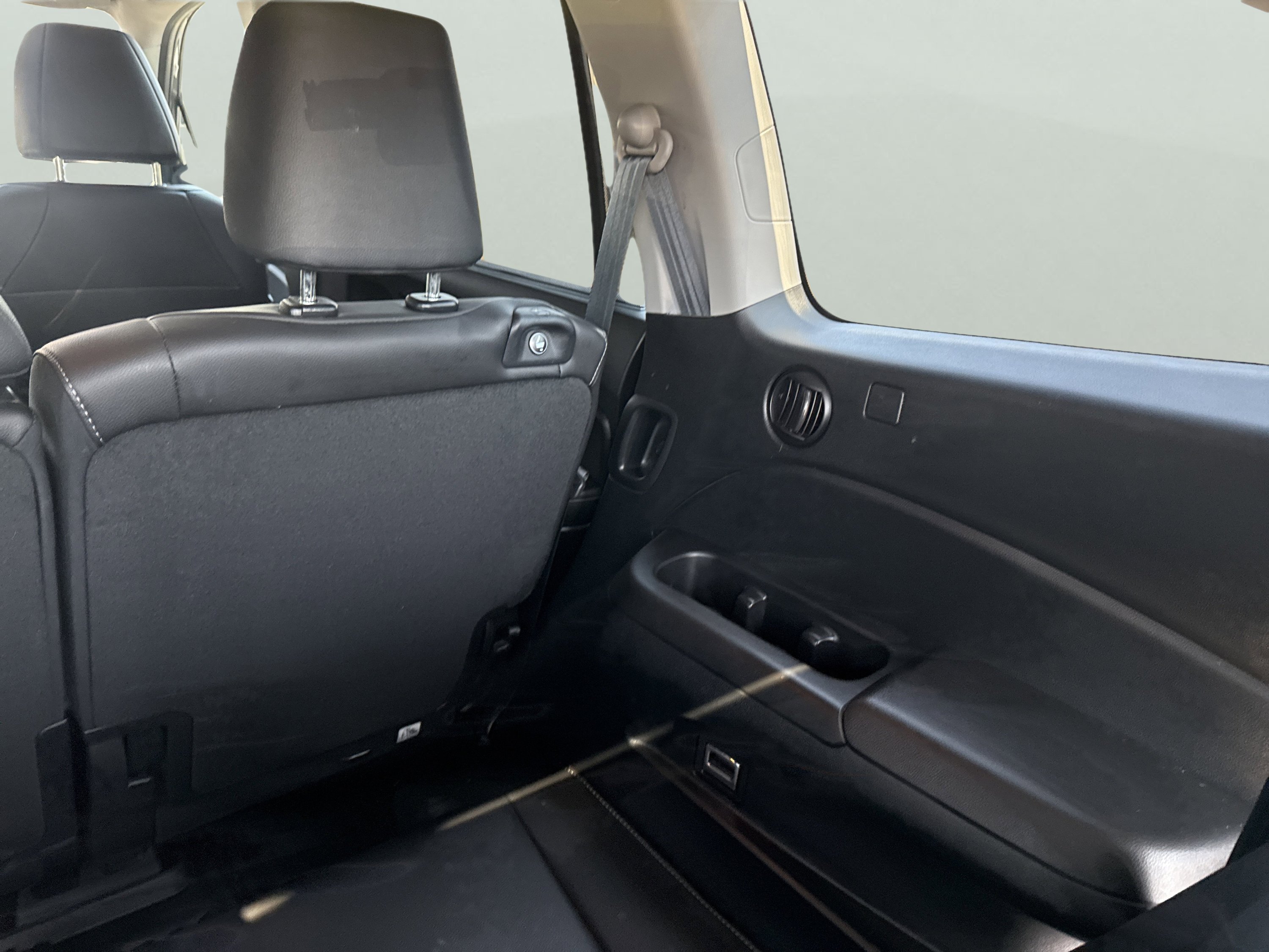 Used 2022 Honda Pilot EX-L image 11