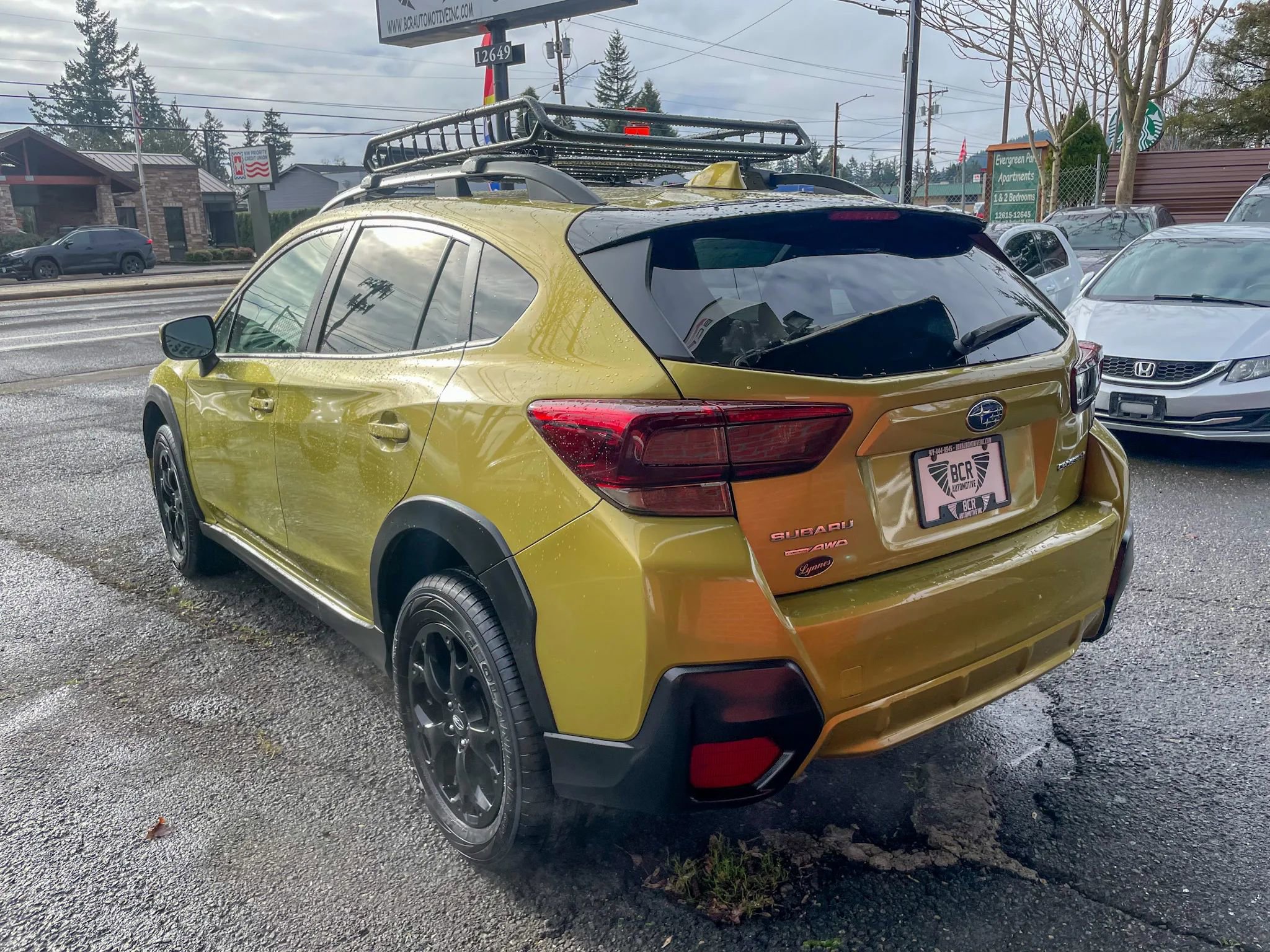 Used 2023 Subaru Crosstrek 2.0i Premium AWD/4WD image 2