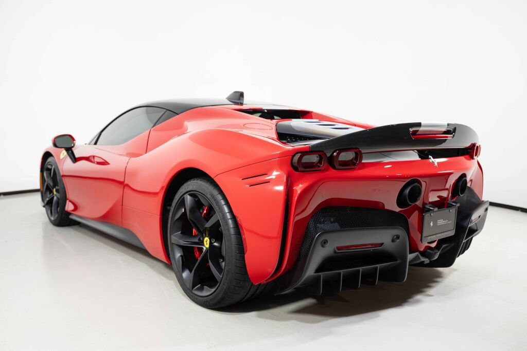 Used 2023 Ferrari SF90 Stradale image 13