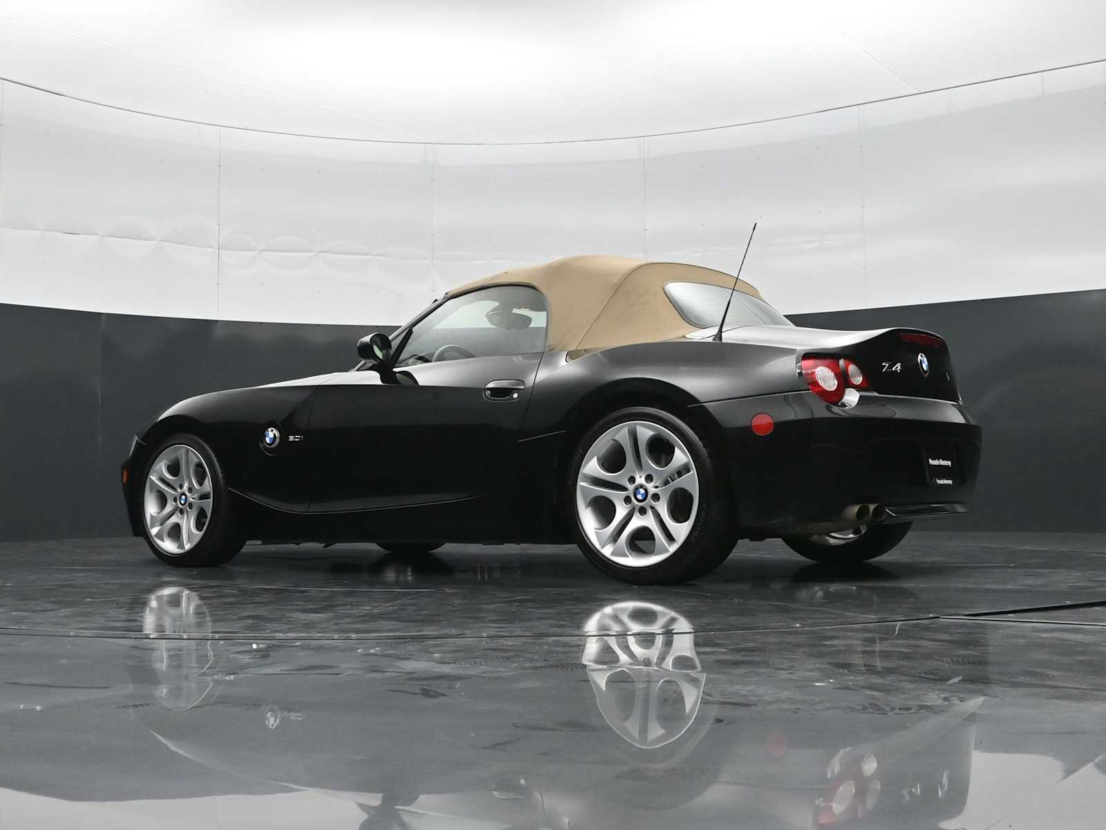 Used 2005 BMW Z4 3.0i RWD image 29
