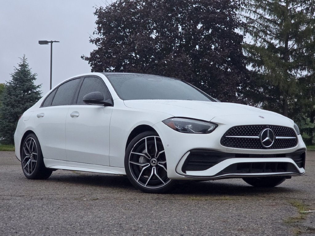Certified 2025 Mercedes-Benz C 300 4MATIC Sedan image 2