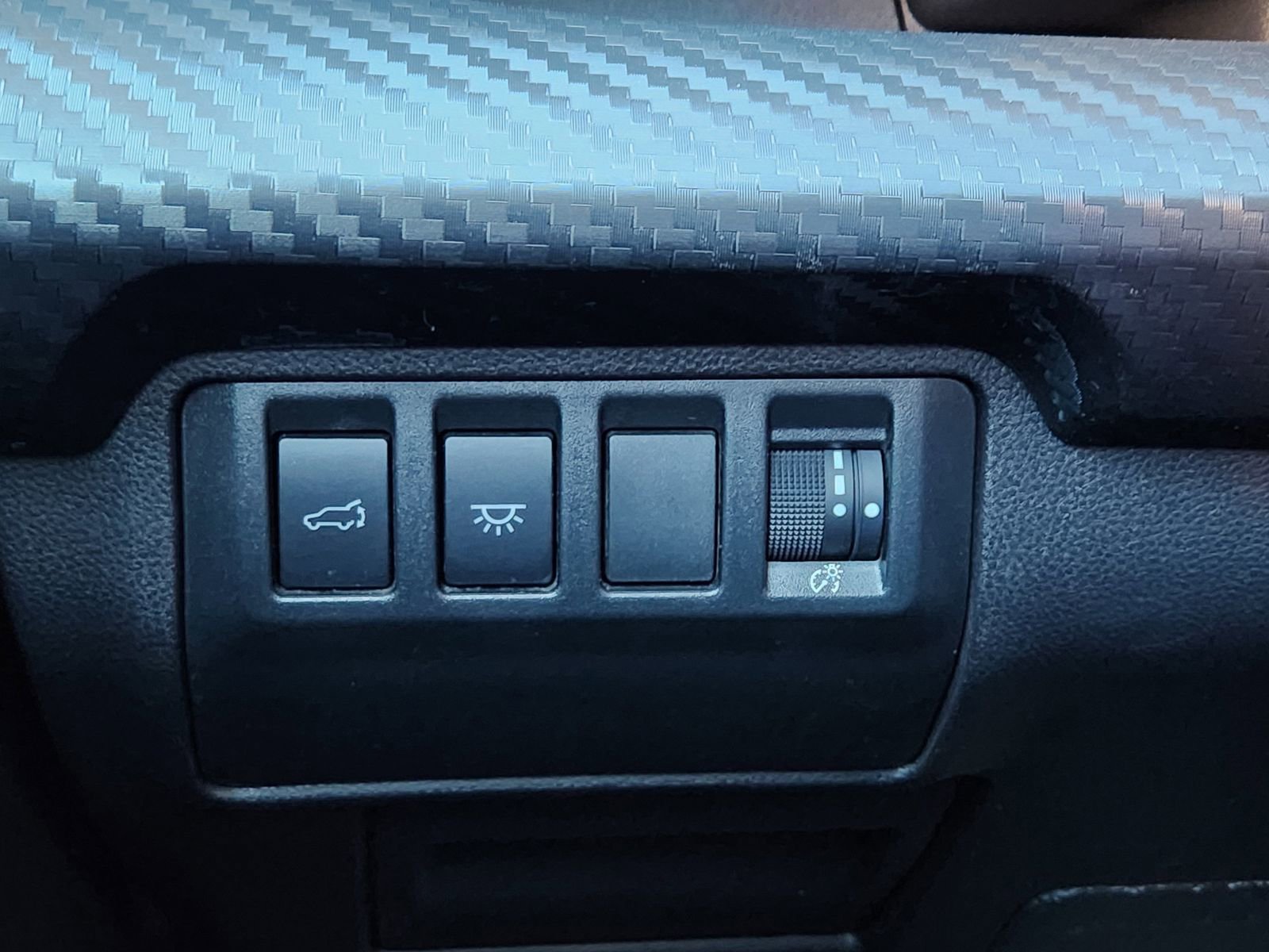 Used 2024 Subaru Ascent Premium w/ Convenience Package image 26