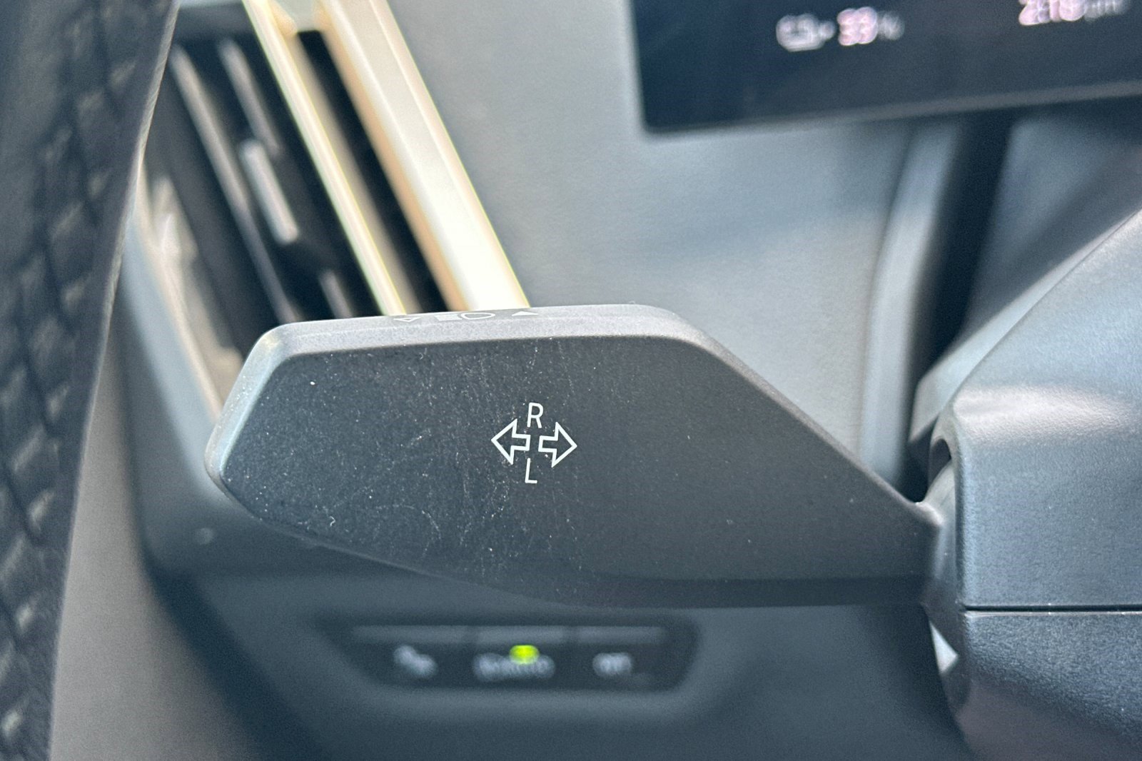 Certified 2024 BMW iX xDrive50 w/ Sport Package image 34