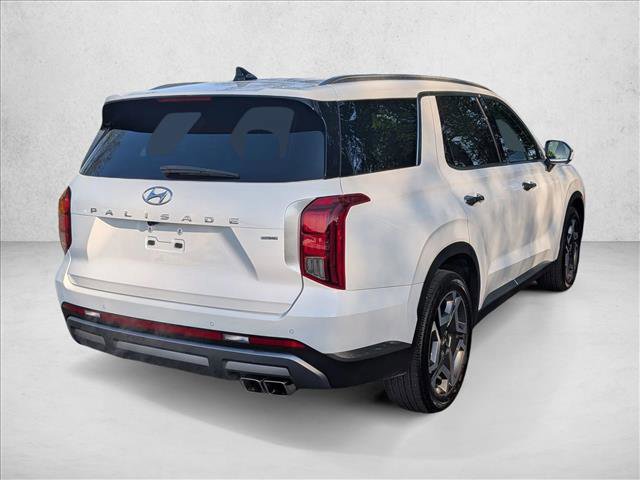 Used 2023 Hyundai Palisade SEL AWD/4WD image 5