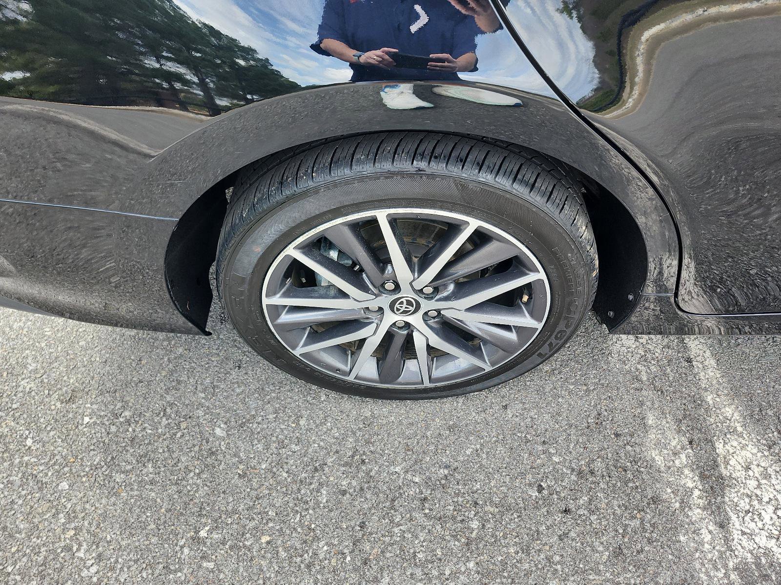 Used 2023 Toyota Camry XLE w/ Navigation Package image 6