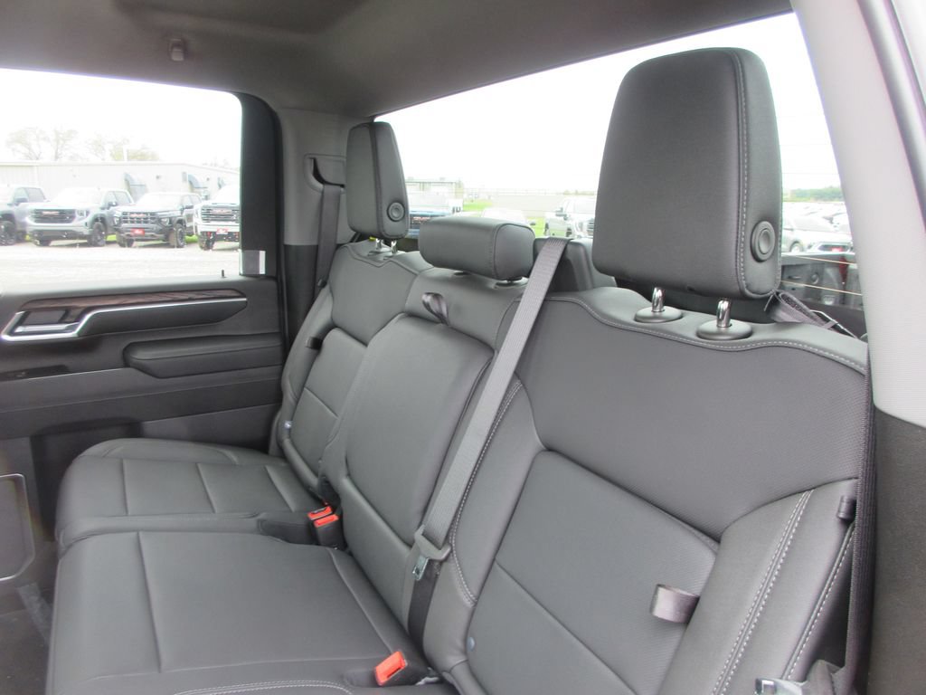 New 2026 GMC Sierra 2500 SLT AWD/4WD image 14