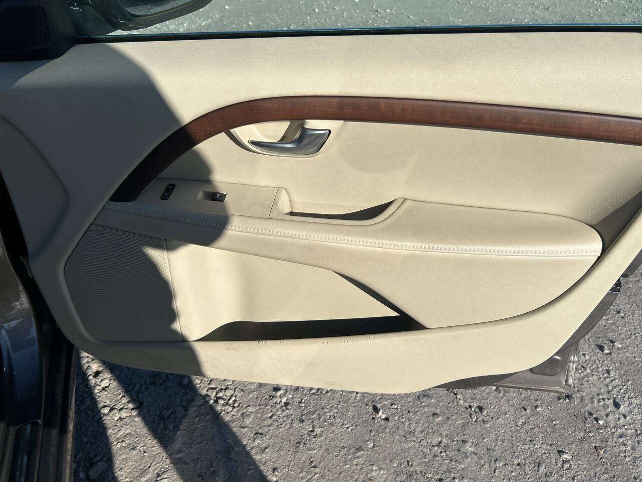 Used 2011 Volvo S80 3.2 w/ Climate Pkg image 23