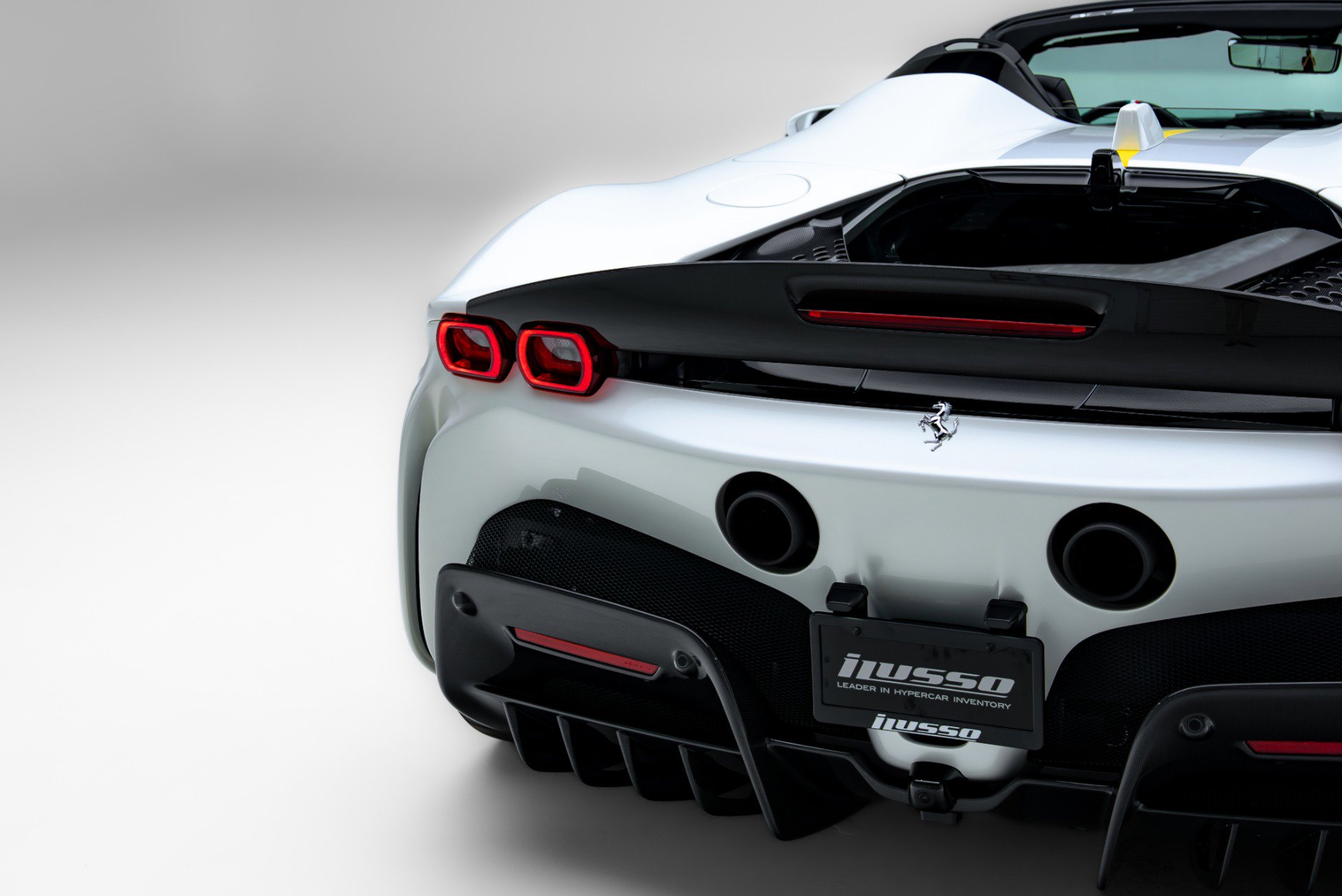 Used 2024 Ferrari SF90 Spider AWD/4WD image 33