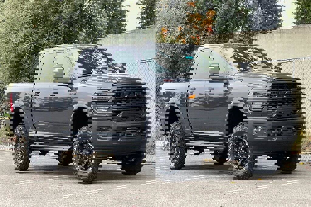 New 2026 RAM 2500 Tradesman image 2