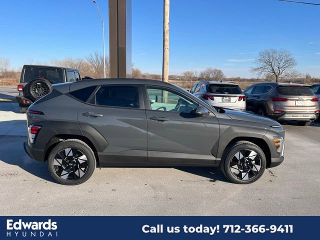 New 2025 Hyundai Kona SEL image 4