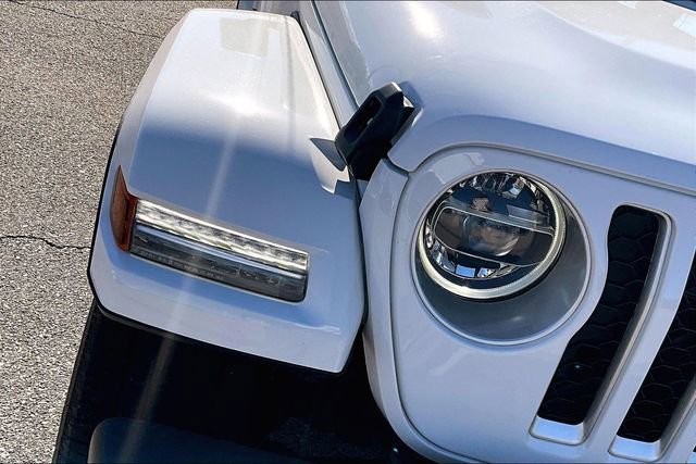 Used 2022 Jeep Wrangler Unlimited Sahara w/ Cold Weather Group image 29