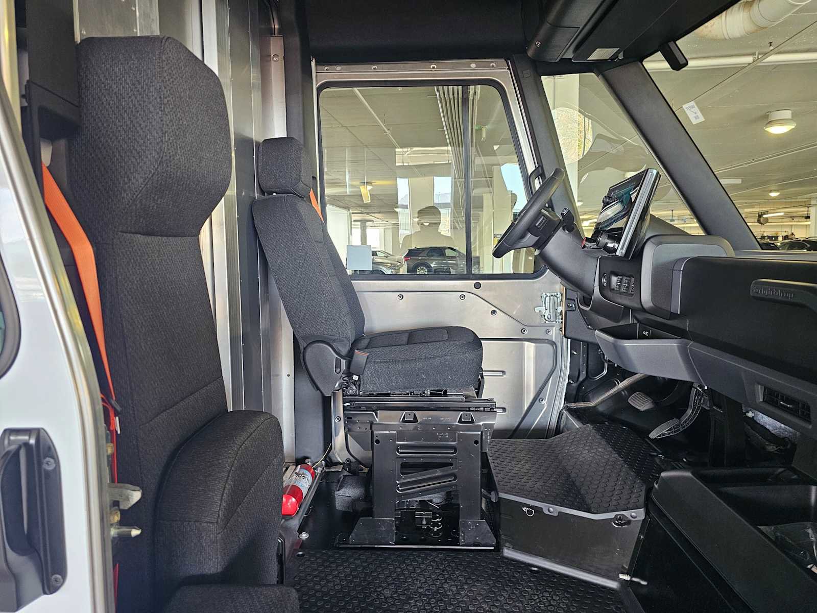 Used 2025 Chevrolet Brightdrop 400 image 10