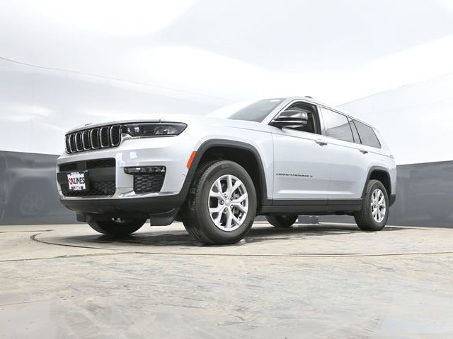 Used 2022 Jeep Grand Cherokee L Limited w/ Luxury Tech Group II image 51