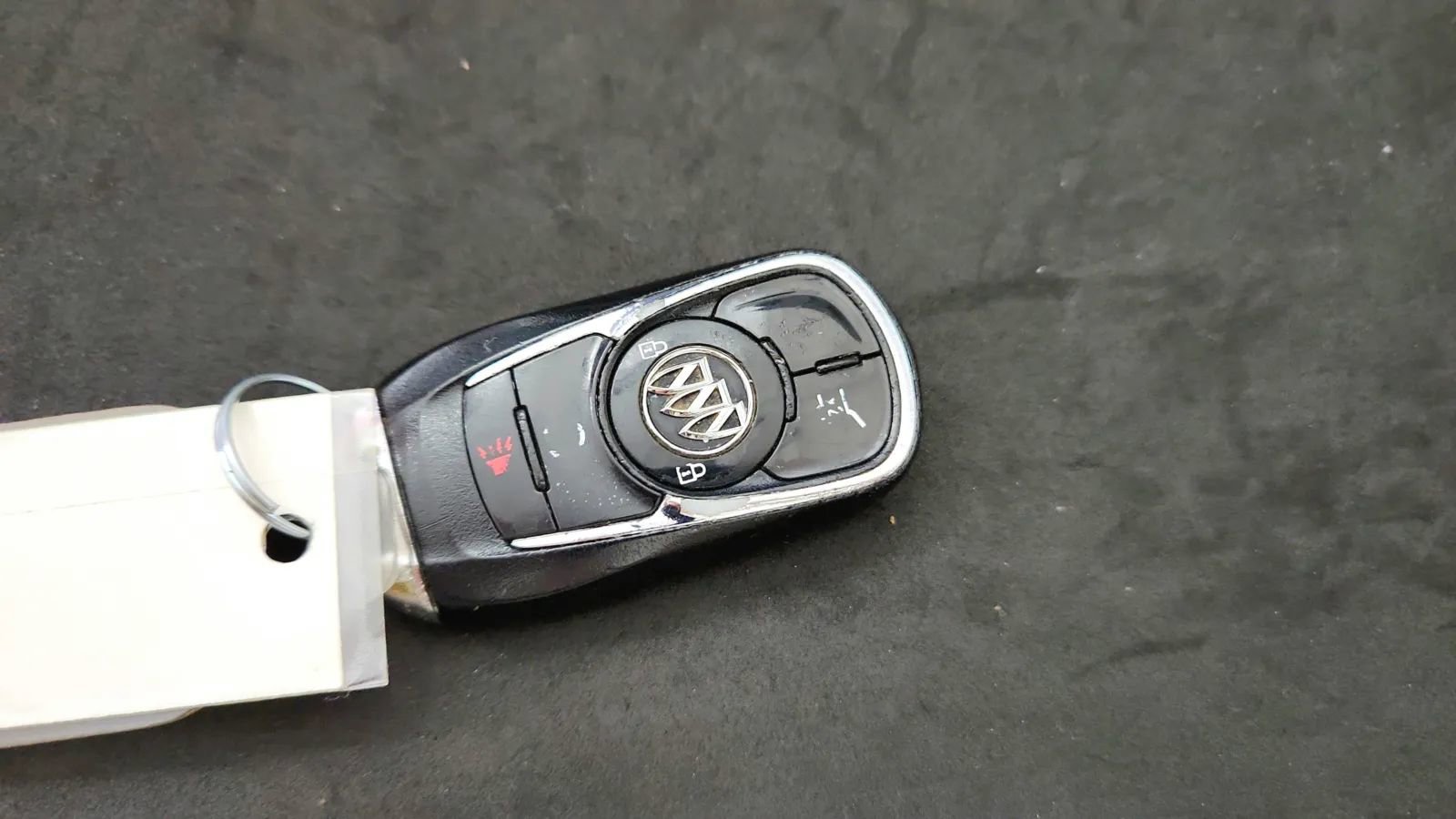 Used 2019 Buick Enclave Essence image 20