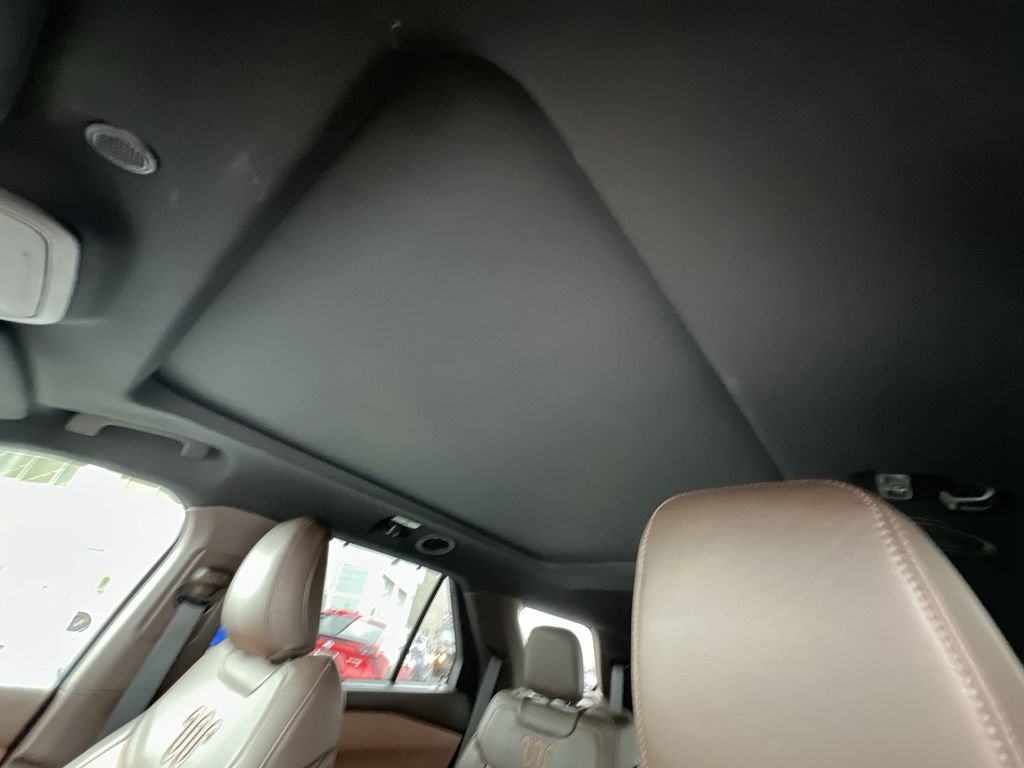 Used 2023 Ford Explorer King Ranch w/ Technology Package image 19