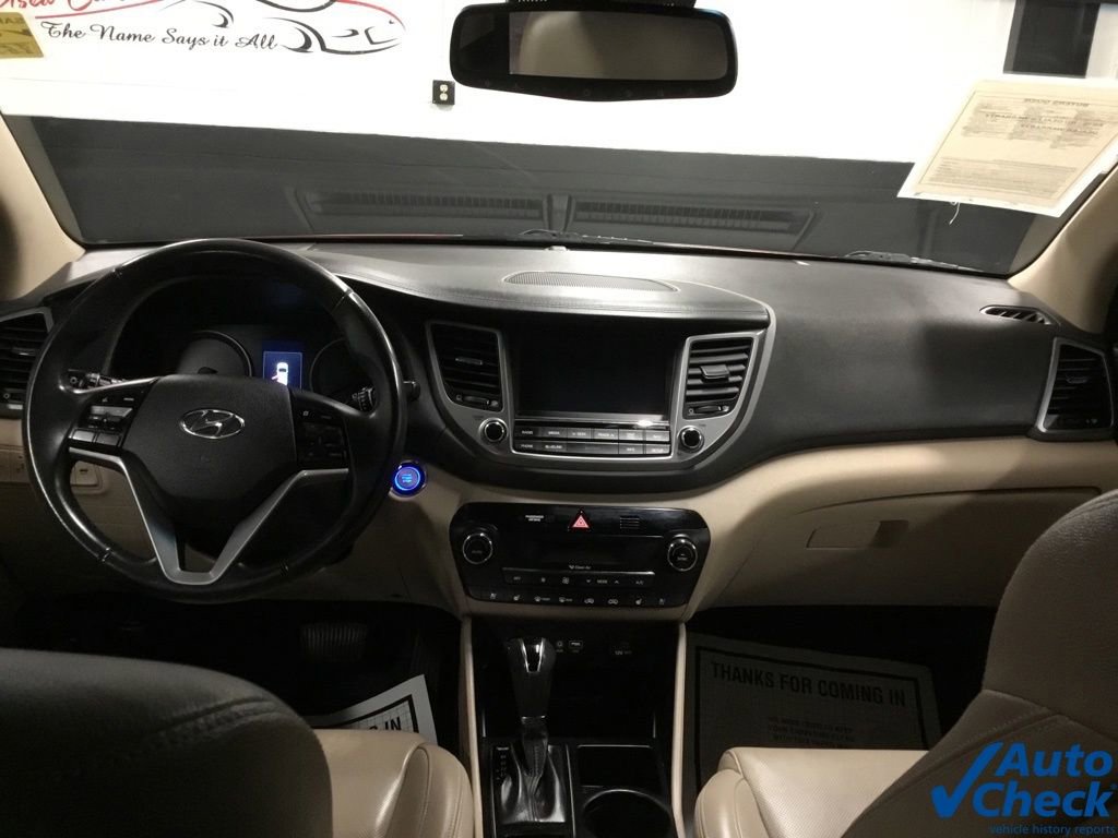 Used 2016 Hyundai Tucson Limited w/ Option Group 03 image 25