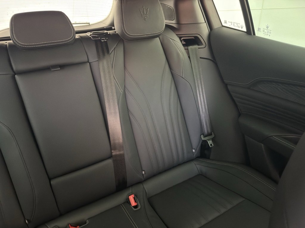 New 2025 Maserati Grecale Modena image 14