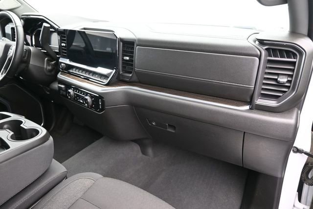 Used 2025 Chevrolet Silverado 2500 LT w/ Safety Package AWD/4WD image 39