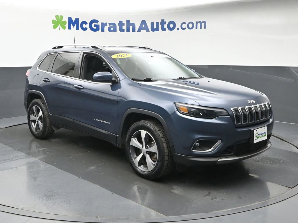 Used 2021 Jeep Cherokee Limited w/ Trailer Tow Group AWD/4WD image 2