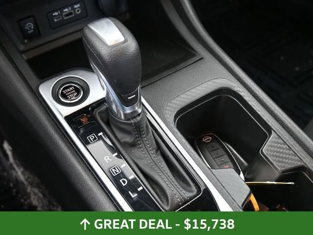 Used 2024 Nissan Sentra SV w/ Trunk Package image 25