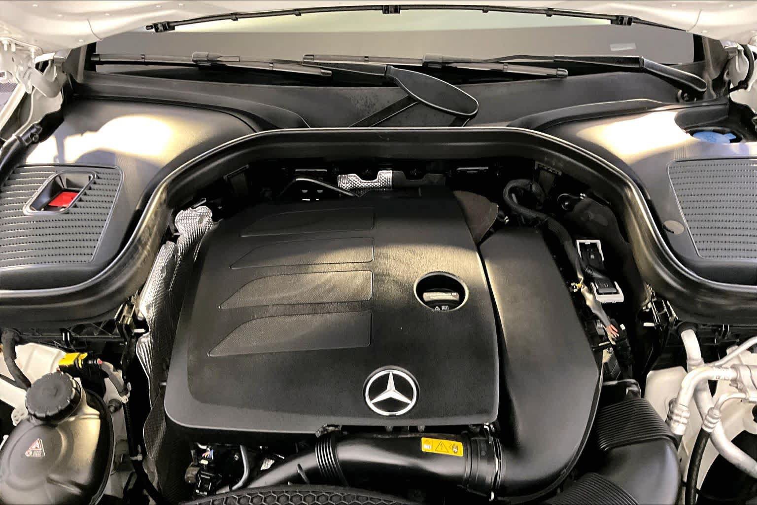 Used 2022 Mercedes-Benz GLC 300 4MATIC image 30