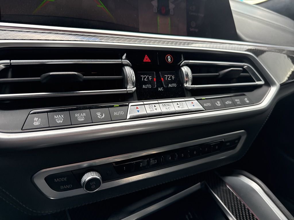 Used 2021 BMW X6 M w/ Competition Package image 18