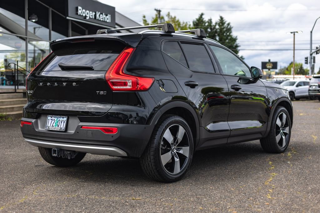 Used 2019 Volvo XC40 T5 Momentum AWD/4WD image 8
