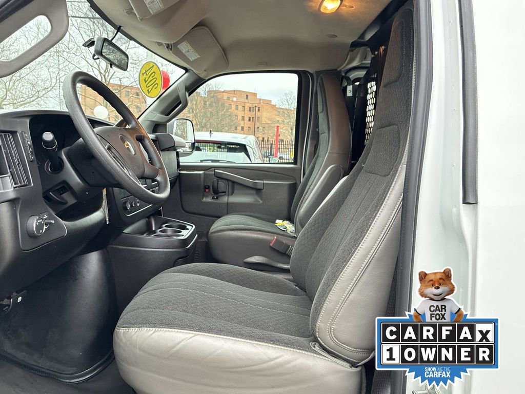 Used 2024 Chevrolet Express 2500 w/ Driver Convenience Package image 21