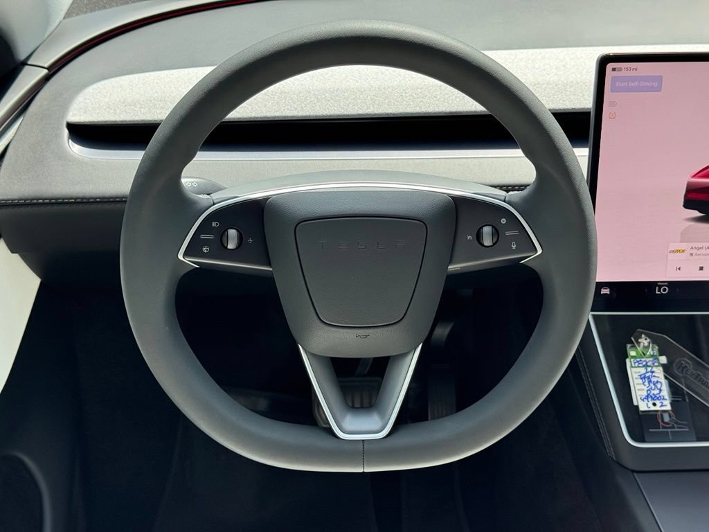Used 2026 Tesla Model Y 2WD image 21