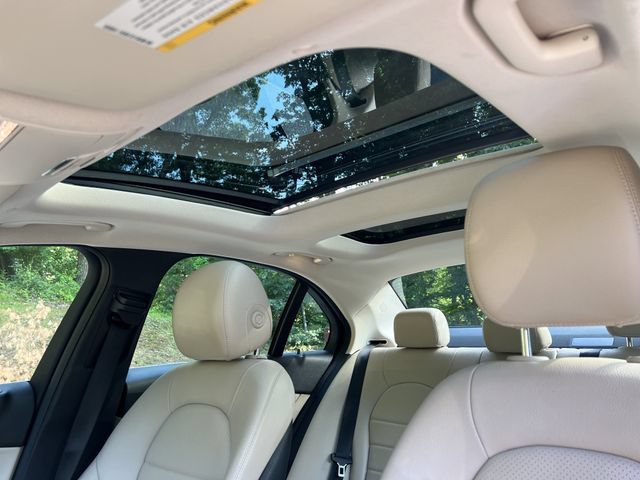 Used 2019 Mercedes-Benz C 300 4MATIC Sedan image 17