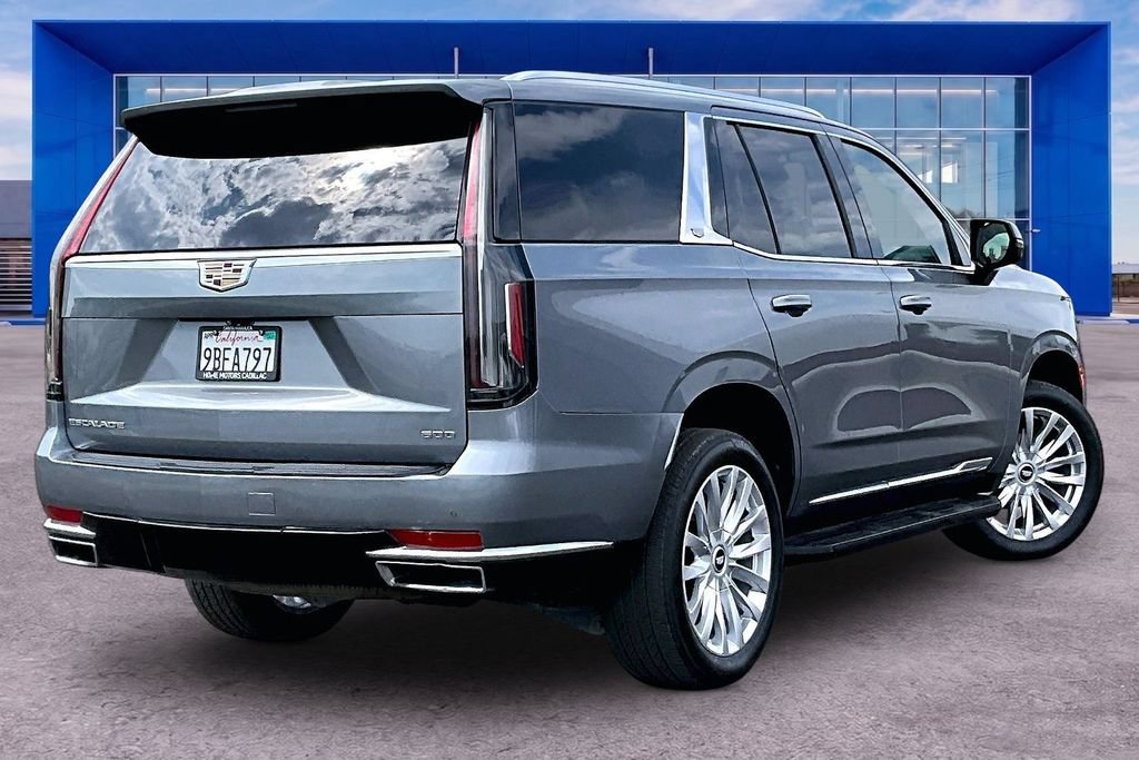 Used 2022 Cadillac Escalade Luxury AWD/4WD image 25