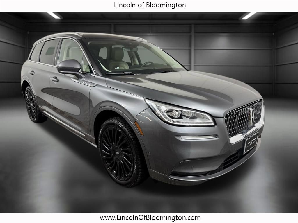 Certified 2022 Lincoln Corsair Reserve w/ Equipment Group 201A image 9