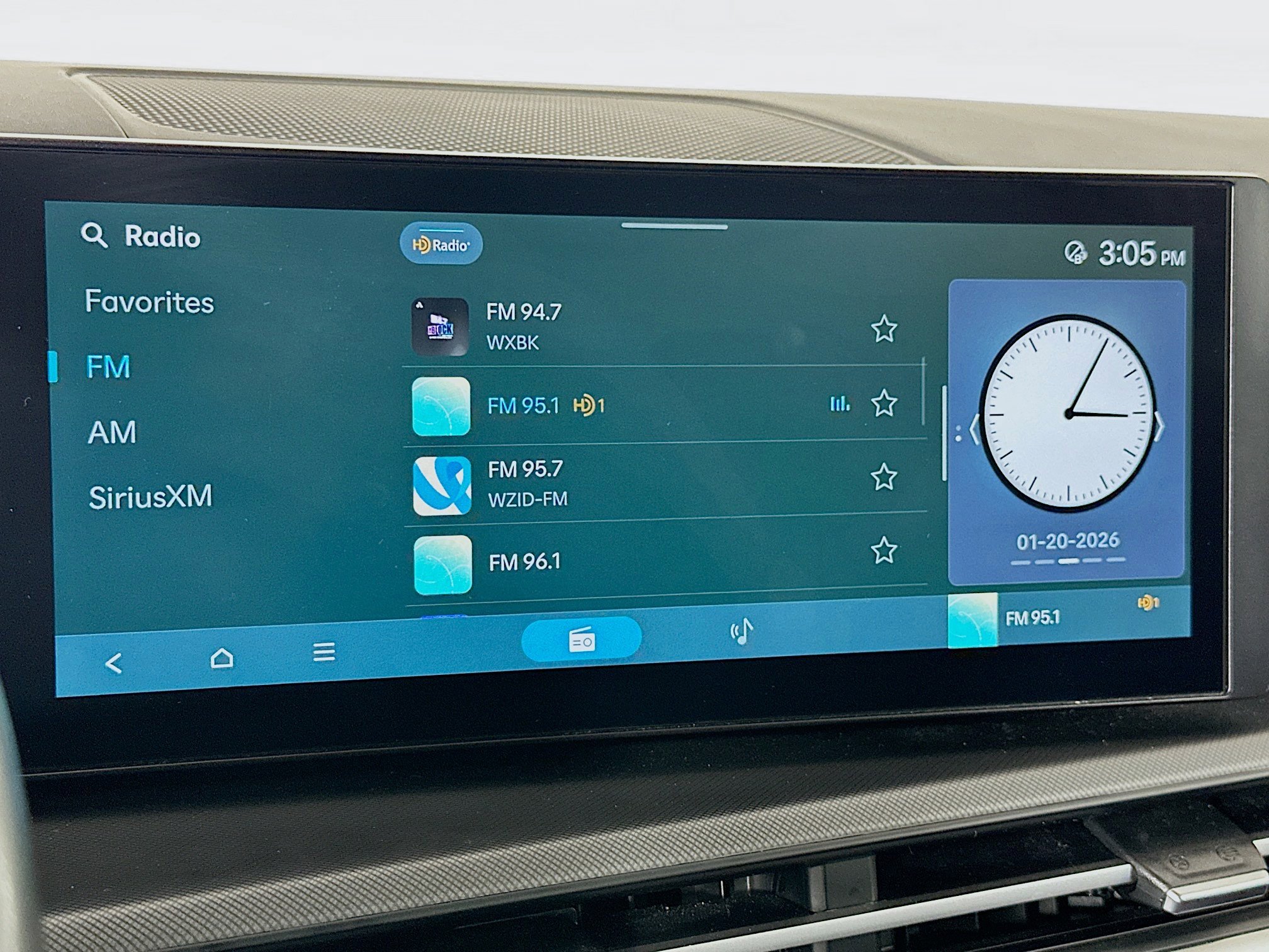 Used 2024 Hyundai Santa Fe SEL image 21