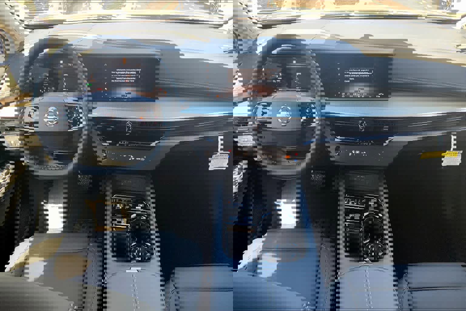 New 2025 Nissan Murano SL image 5