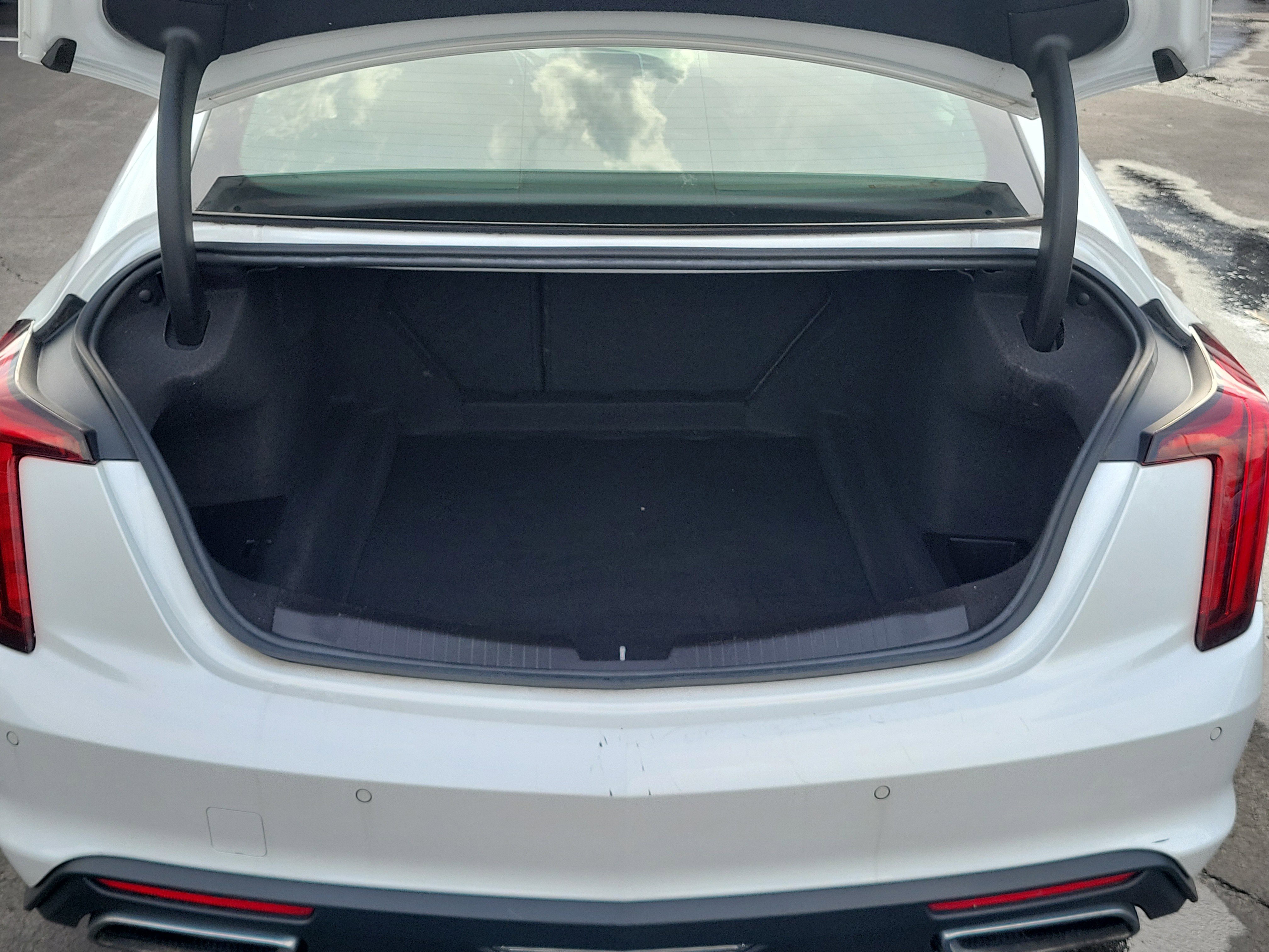 Used 2020 Cadillac CT5 Premium Luxury w/ Parking Package image 9