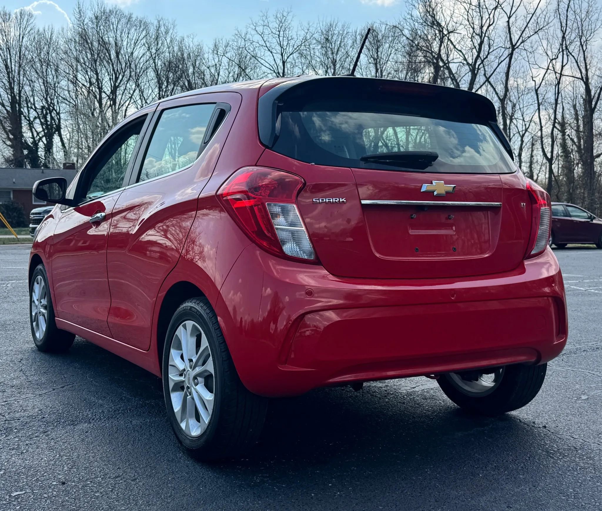 Used 2021 Chevrolet Spark LT w/ Driver Confidence Package FWD image 5