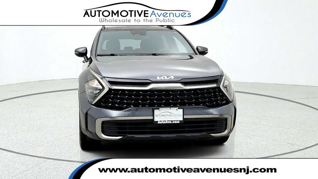 Used 2023 Kia Sportage X-Line AWD/4WD image 1