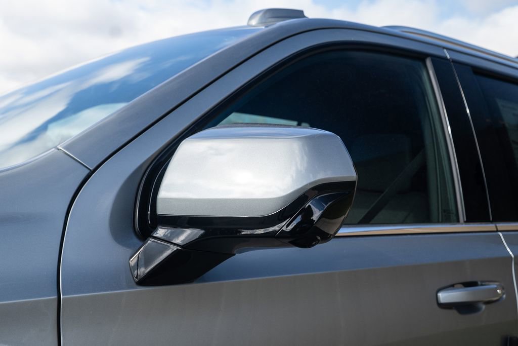 New 2026 Chevrolet Tahoe LS image 9