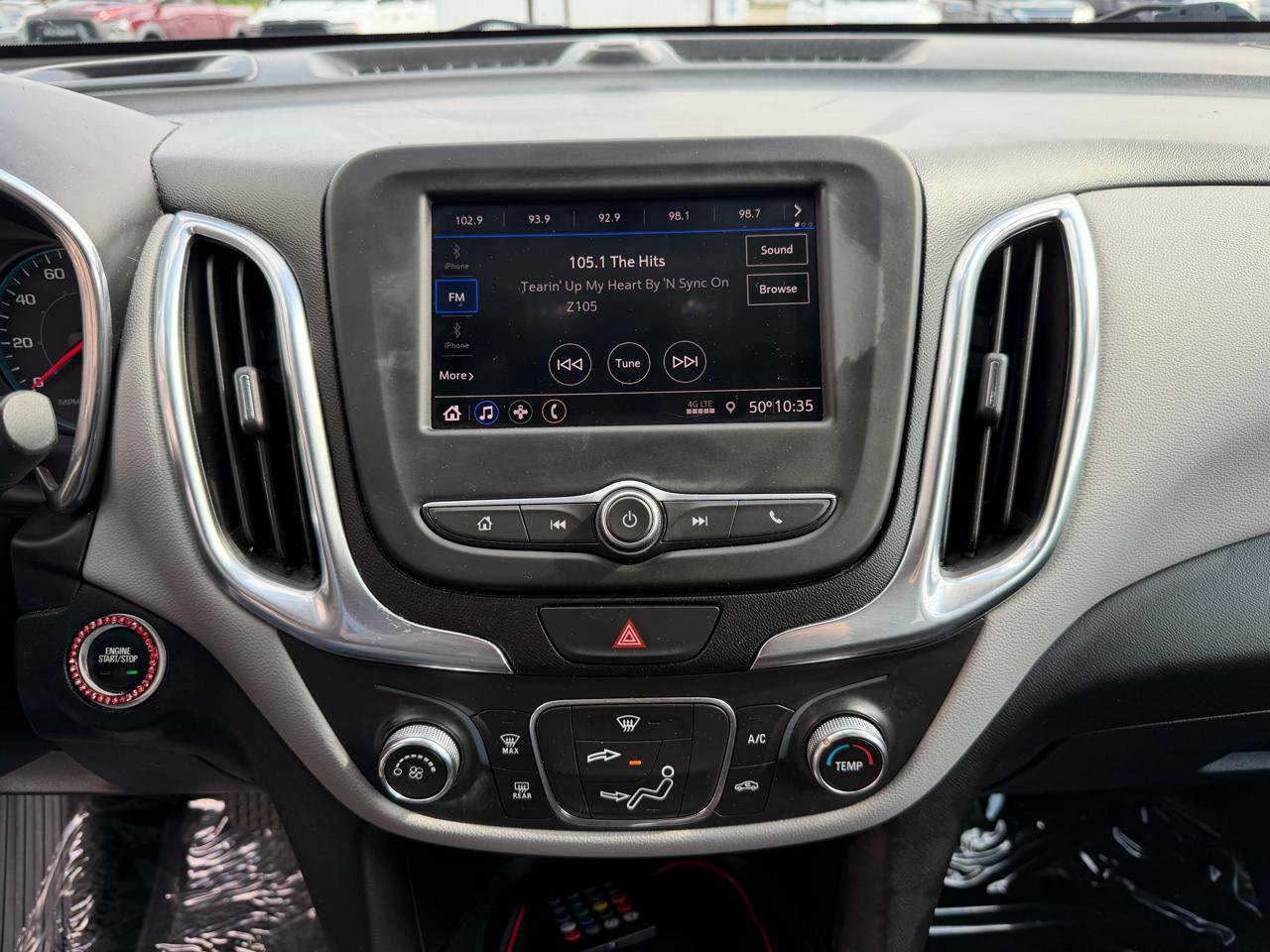 Used 2020 Chevrolet Equinox LS w/ LS Convenience Package FWD image 27